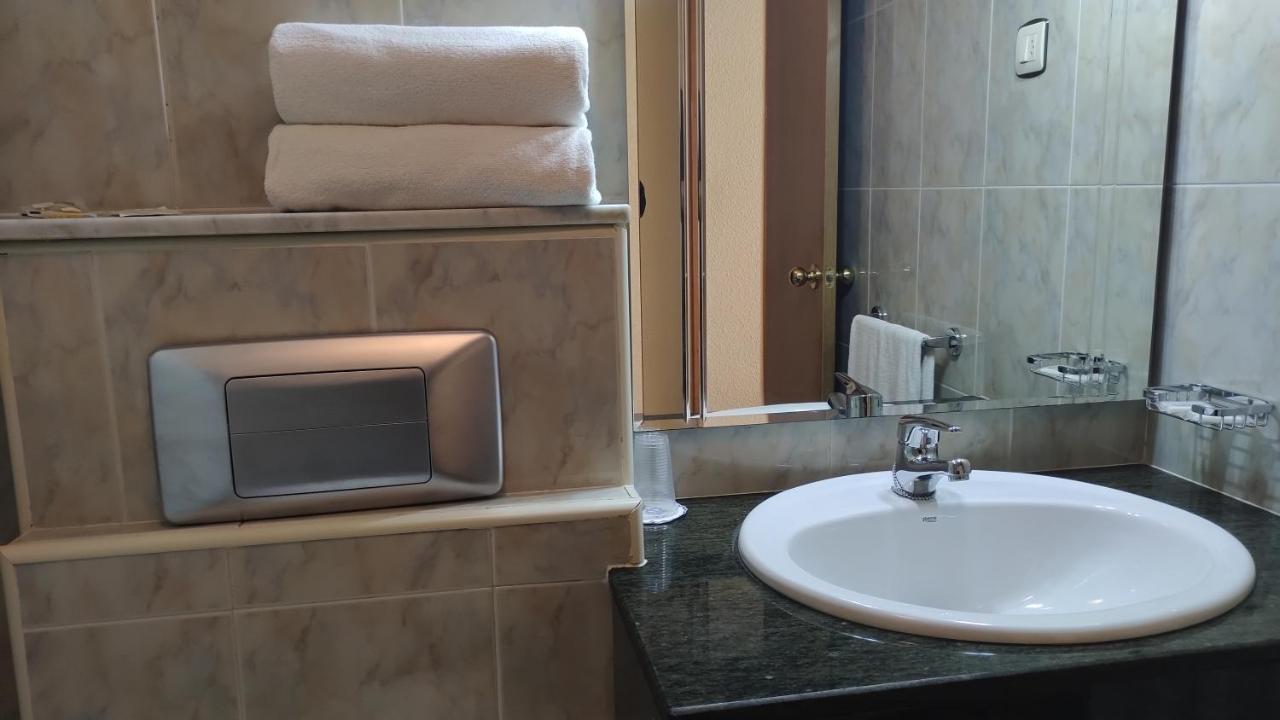 Hotel Ria De Vigo "Tierra De Campos" Becilla de Valderaduey Eksteriør billede
